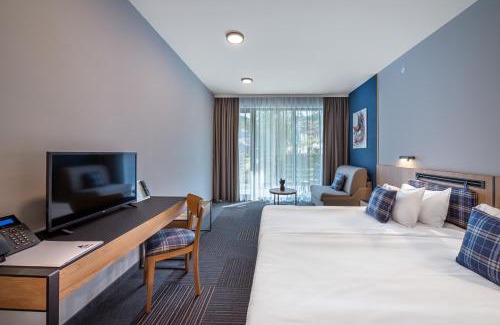 Devin Hotel | Elegant Park Hotel Modăr with Oceanfront Views & Spa