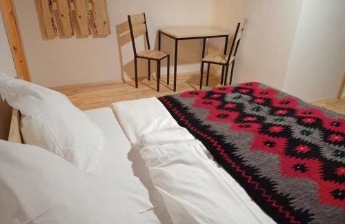Bohdan House | Family-Friendly Stay at Пасторальний дім імені Владики Мілана
