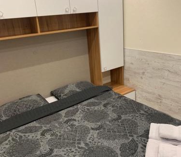 Sandanski Apartment | Pet-Friendly Патилови: Rated 9.6 with Breakfast Included