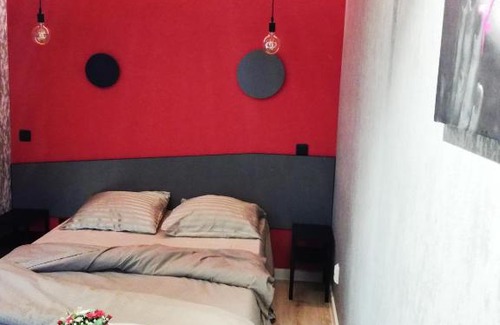 Yoshkar-Ola Apartment | Budget-Friendly Stay at Первомайская77 Hotel