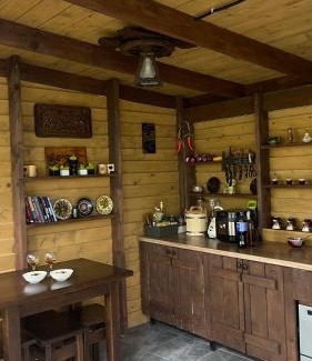 Vyzhnytsya House | Discover the Pearl of Bukovina: 4-Star Oceanfront Retreat