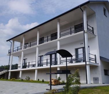 Skhidnytsya Apartment | Perfect Stay at Апарт-готель Перлина Карпат - 10/10 Rating