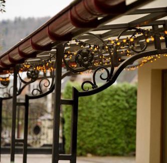 Yaremche Hotel | Petros Family Hotel: Guest Rated 9.8 with Pool & Hot Tub
