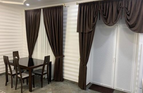 Kirovograd Hotel | Guest Rated 10/10 at Готель Петрівський with Breakfast Included