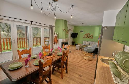 Ribaritsa House | Pet-Friendly Retreat at Пе́трови Вили with Pool Access