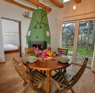 Ribaritsa House | Pet-Friendly Retreat at Пе́трови Вили with Pool Access