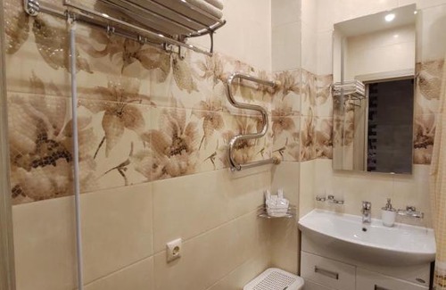 Kolomna Apartment | Experience Pionerskaya 54: Top-Rated Accessible Getaway