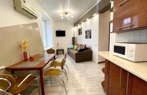 Petrovskoye Apartment | Discover Площадь Павловская: Family-Friendly Retreat