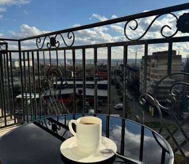 Bucha Apartment | Highly Rated Child-Friendly Stay at ЖК Центральний