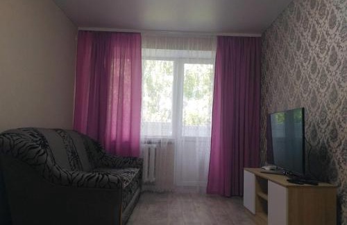 Konotop Apartment | Cozy City Center Apartment - Family Friendly Retreat