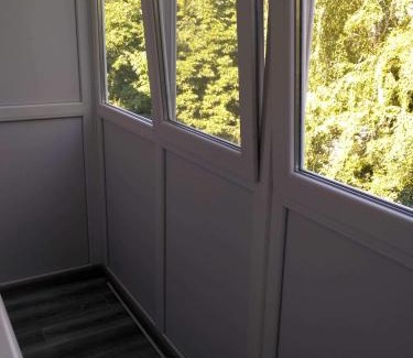 Konotop Apartment | Cozy City Center Apartment - Family Friendly Retreat