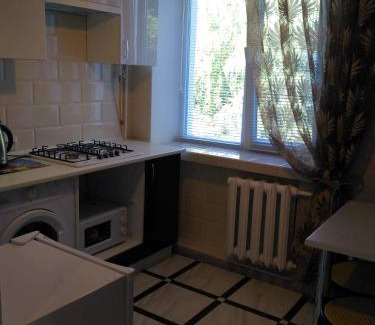 Konotop Apartment | Cozy City Center Apartment - Family Friendly Retreat