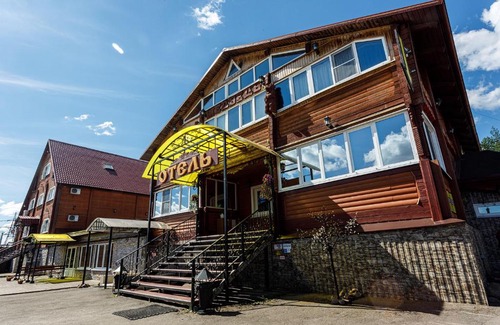 Pokrov Hotel | Pet-Friendly Relaxation at Покровский Медведь Hotel