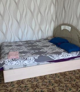 Turkestan Apartment | Cozy Short-Term Apartment with Hot Tub & Child-Friendly Space