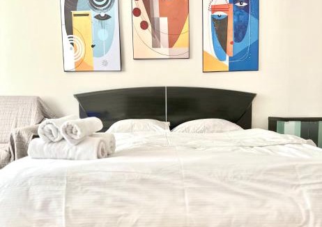 Atyrau Apartment | Guest Rated 10/10: Cozy One-Bedroom Apartment Getaway