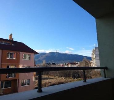Ovcha Kupel Apartment | Cozy Apartment in Sofia: Pet & Child Friendly Retreat