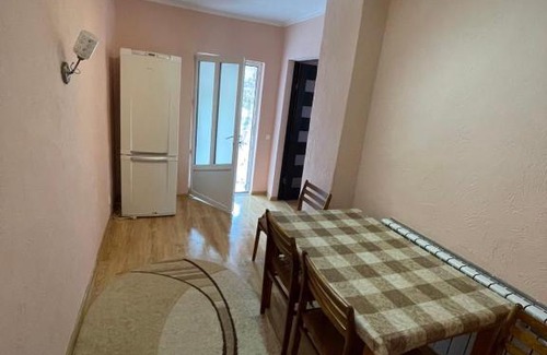 Nyzhnje Selyshche House | Top-Rated Приватна садиба Велятин with Family-Friendly Amenities
