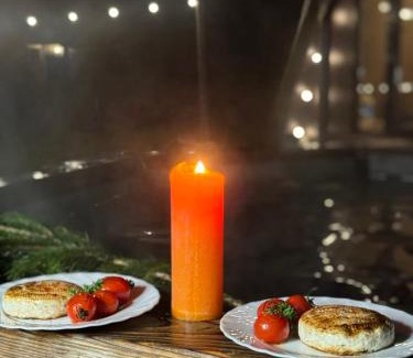 Transcarpathia Bed & Breakfast | Discover Дикий Мед: 9.7/10 with Pool & Ocean View