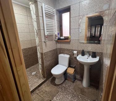 Polyana House | Guest Rated: 9.8 at Приватна садиба ~Smoky mountain~