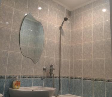 Krivoy Rog Apartment | Prime Location at проспект металлургов 9 - Family Friendly!