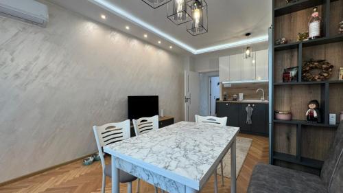 Veliko Tarnovo Apartment | Просторен Апартамент Захариеви