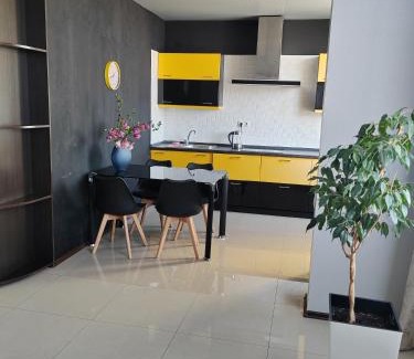 Darnyckyj Apartment | Modern Apartment in Kiev - Family & Wheelchair Accessible