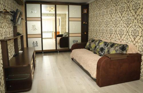 Putivl Apartment | Comfortable Путивль Apartments - Rated 9.6/10 & Child Friendly