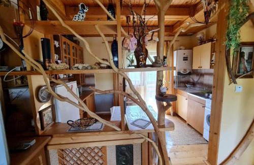 Volovets Cabin | Family-Friendly Retreat at Під горою with Pool Access