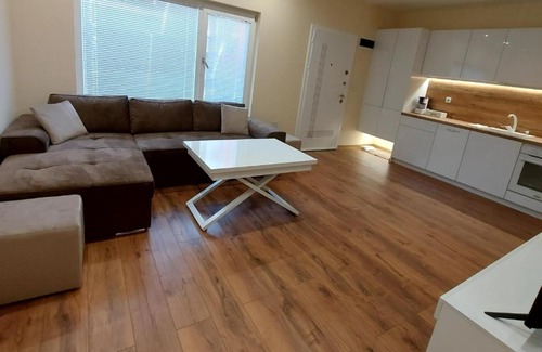 Hisarja Apartment | Relax at Релакс Хисаря 2 - Family-Friendly Retreat