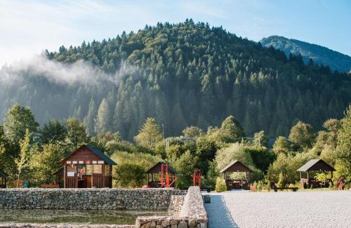 Plavya Hotel | Oceanfront Rybnychanka: Guest Rated 9/10 with Breakfast