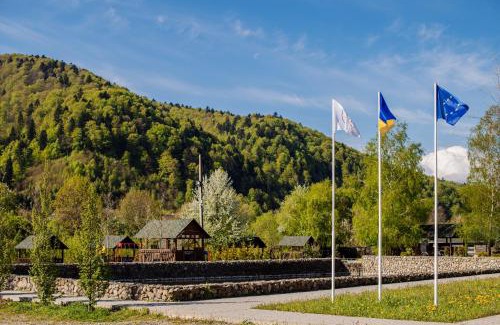 Plavya Hotel | Oceanfront Rybnychanka: Guest Rated 9/10 with Breakfast