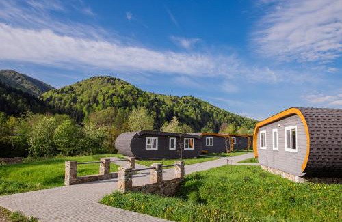 Plavya Hotel | Oceanfront Rybnychanka: Guest Rated 9/10 with Breakfast