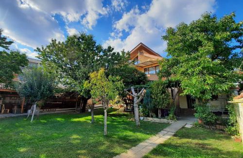 Karlovo House | Unforgettable Stay at Роден Край Homeland - Child Friendly!