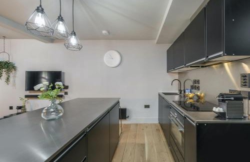 Gagra House | Elegant Apartment with Scenic Views near Abazgaa 47