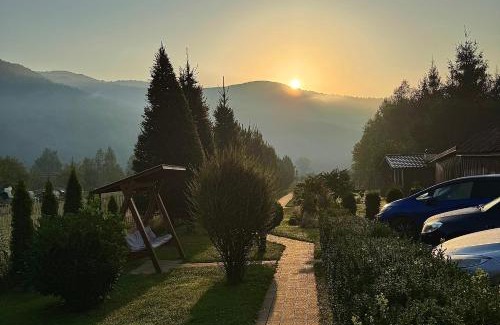 Solochyn House | Family-Friendly Stay at У Аліни with Kitchen Amenities