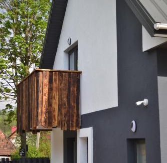 Izki House | Pet-Friendly Садиба Деревій with Excellent Guest Rating 9.2