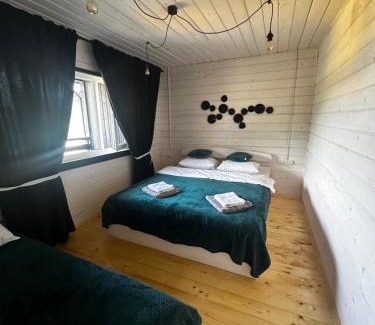 Verkhovyna House | Discover садиба Дерев*яна Хата: Pet-Friendly Retreat