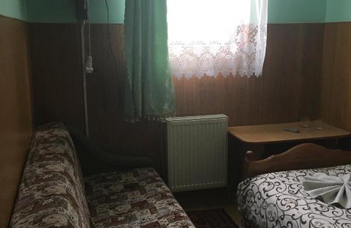 Kolomyya Hotel | Discover Садиба Достаток: Pet-Friendly Retreat Awaiting You