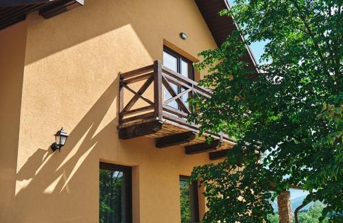 Pidhorodtsi Ski Chalet | Discover Садиба Лісова: Guest Rated 9.9 & Pet Friendly