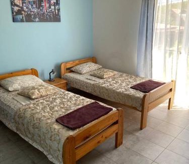 Berehove House | Family-Friendly Stay at Садиба "Мапа" - Ideal for All