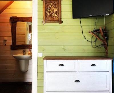 Volyn Oblast Cabin | Pet-Friendly Садиба "ОРНАМЕНТ" with Oceanfront Views