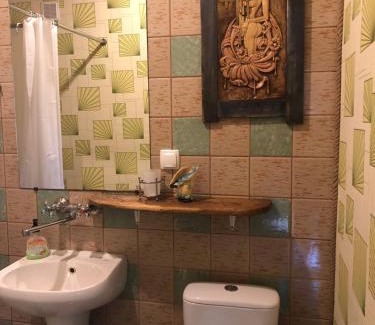 Volyn Oblast Cabin | Pet-Friendly Садиба "ОРНАМЕНТ" with Oceanfront Views