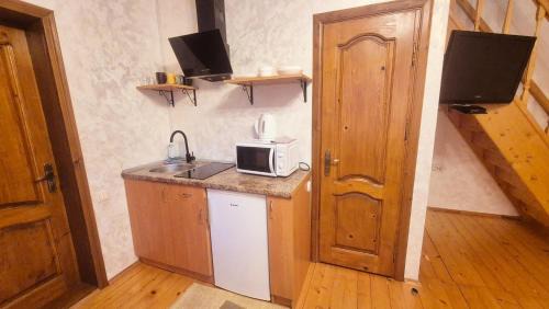 Skhidnytsya Hotel | Pet-Friendly Retreat at Садиба Святослав - Rated 9.6/10