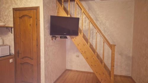 Skhidnytsya Hotel | Pet-Friendly Retreat at Садиба Святослав - Rated 9.6/10
