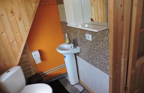 Yaremche House | Pet-Friendly Retreat at Садиба "Три Царі" - Guest Rated 9.8