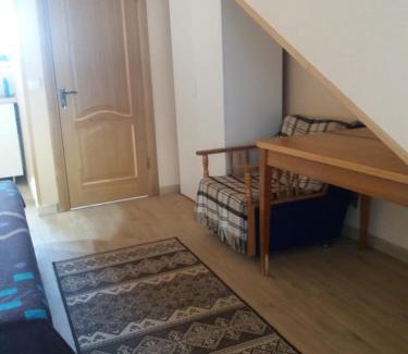 Solochyn Hotel | Top-Rated Садиба У Васі: Pet-Friendly Getaway with Breakfast
