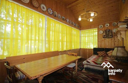 Vyzhenka Apartment | Oceanfront Retreat at Садиба У Гайдука - Rated 9.5/10