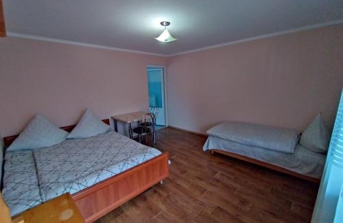 Transcarpathia House | Guest Rated 10/10: Садиба У Йосипа with Family Amenities