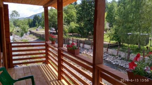 Kolochava Apartment | Discover Садиба ,,У Мітріци'': Rated 9/10, Family & Pet Friendly