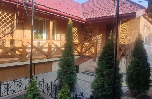 Svalyava Hotel | Child-Friendly U Yuliyi: Guest Rated 10/10 Experience